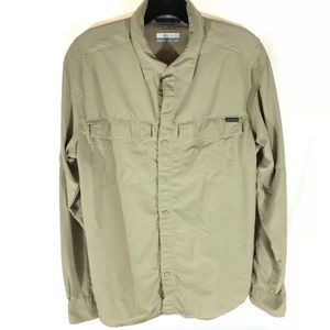 Columbia sportswear company button down shirt